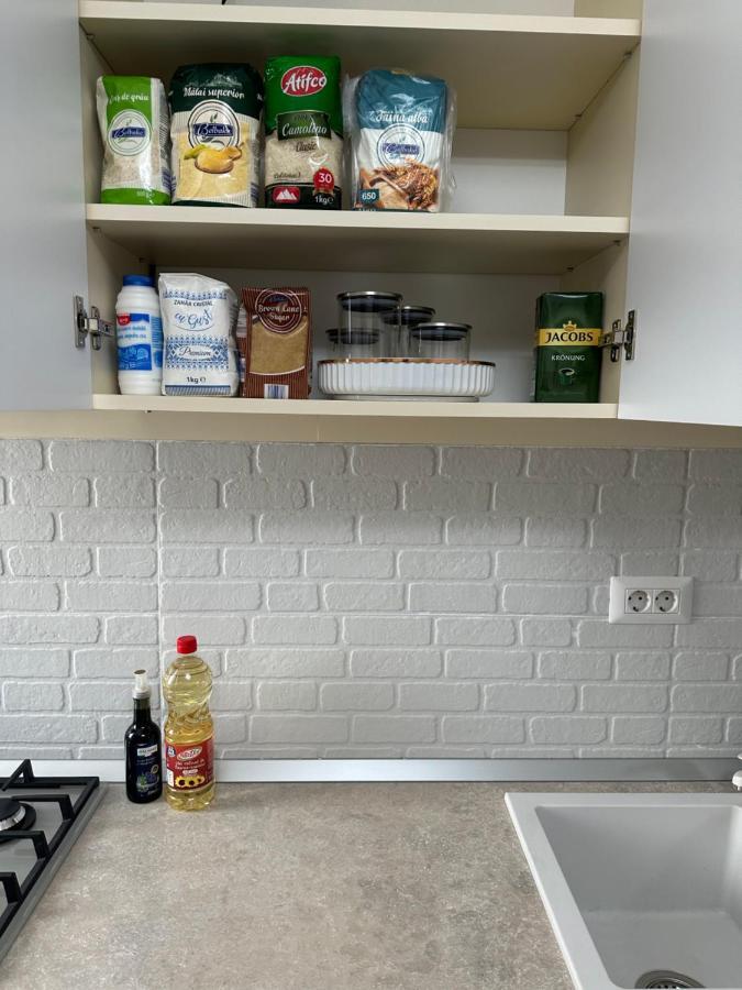 Glamart Apartment Крайова Екстер'єр фото